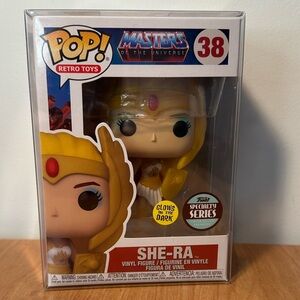 Funko Pop She-Ra Specialty Series Figure - Glow in the dark